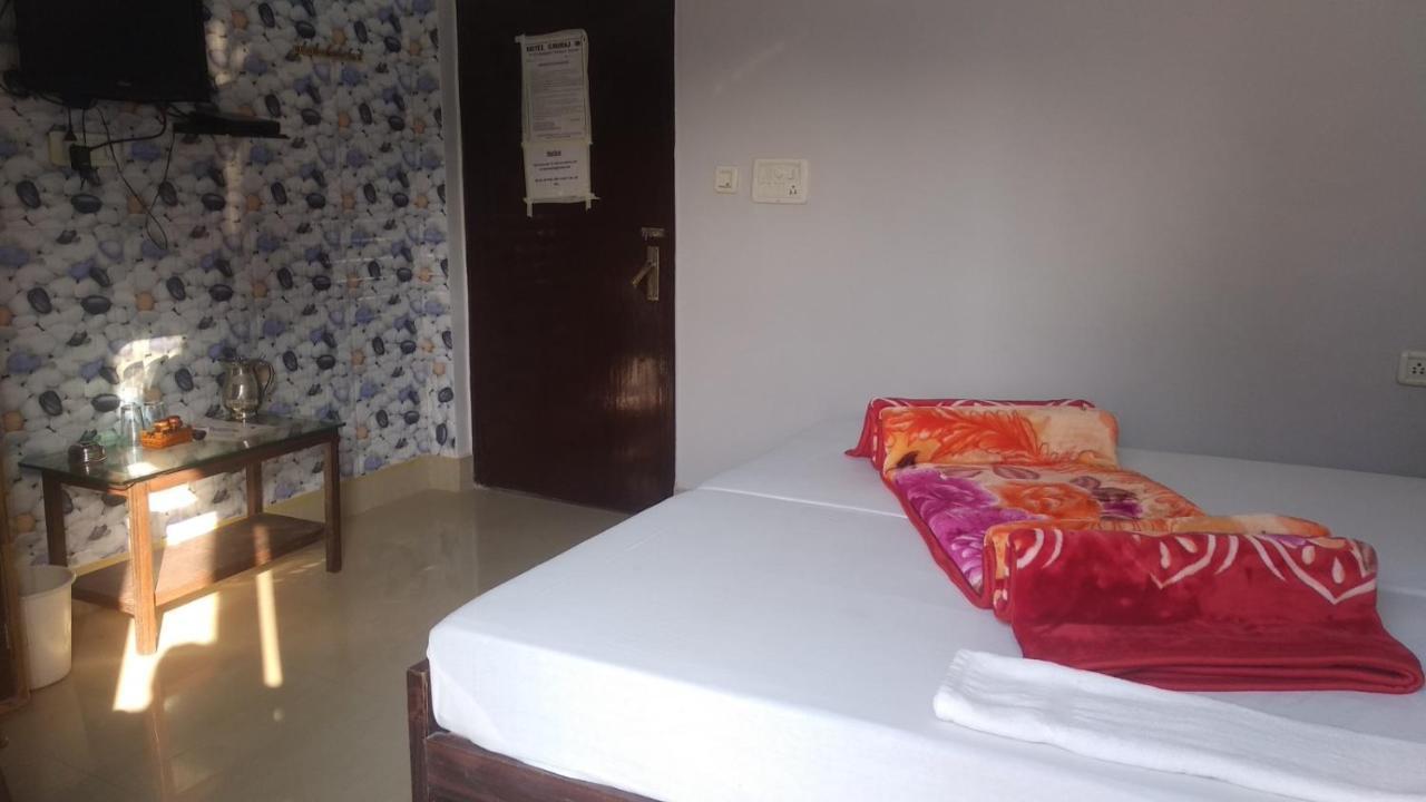 Hotel Giriraj Inn Bénarès Extérieur photo